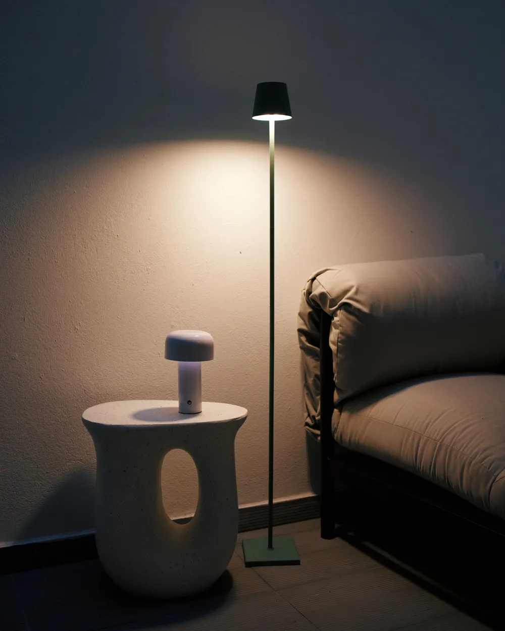 Wireless LED Floor Lamp GAVARRESA with Dimmer Metal Green_1001565