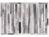 Tappeto in pelle grigio chiaro 160 x 230 cm AZAY_743057