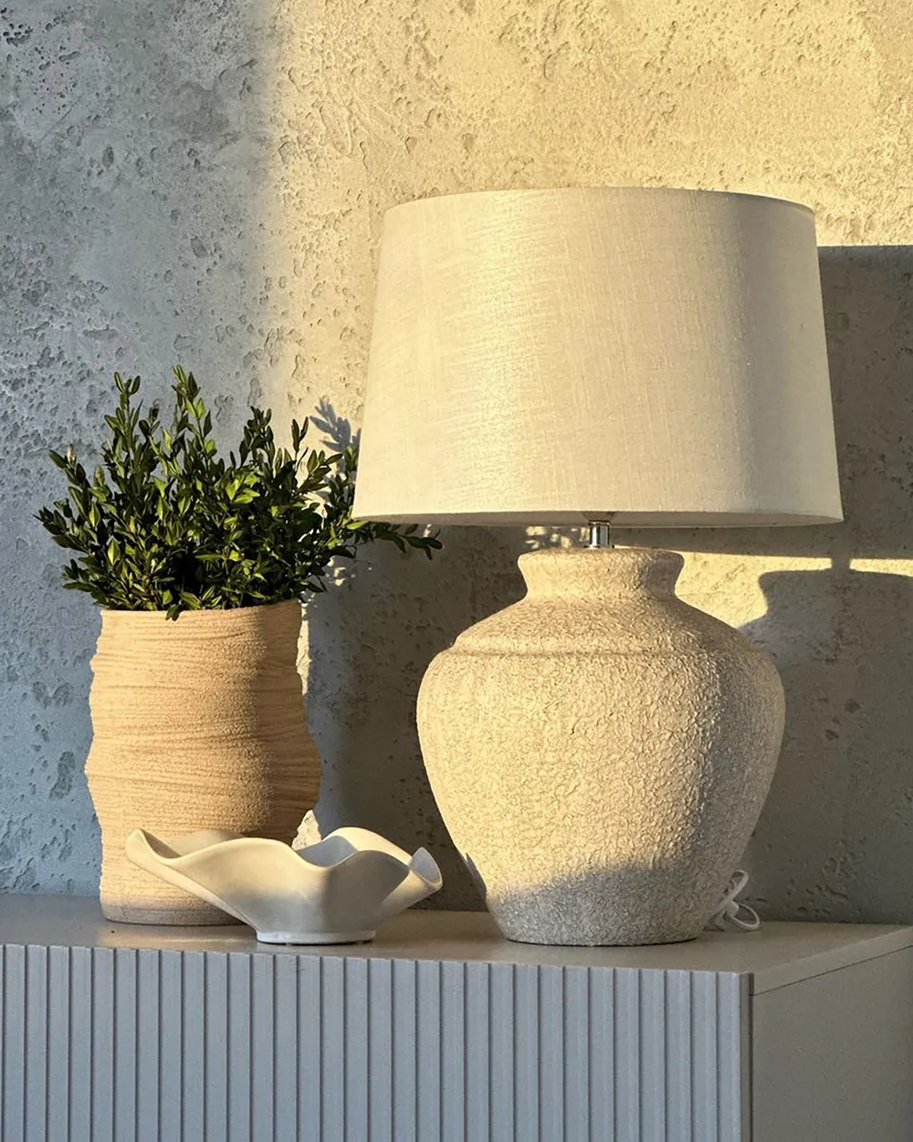 Lampe a poser design transparente