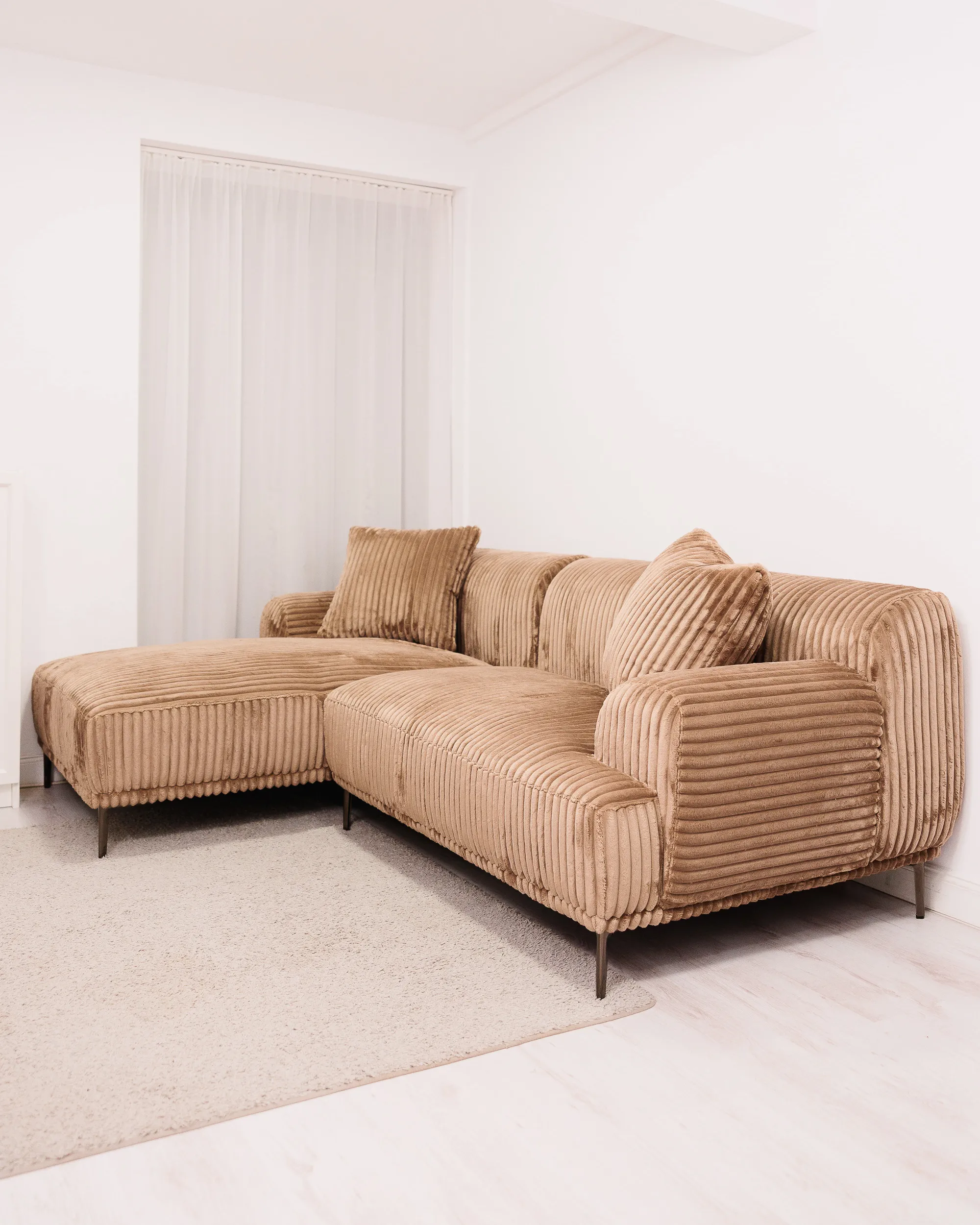 undef_src_sa_picid_1036549_type_whitesh_image.webp?ver=2