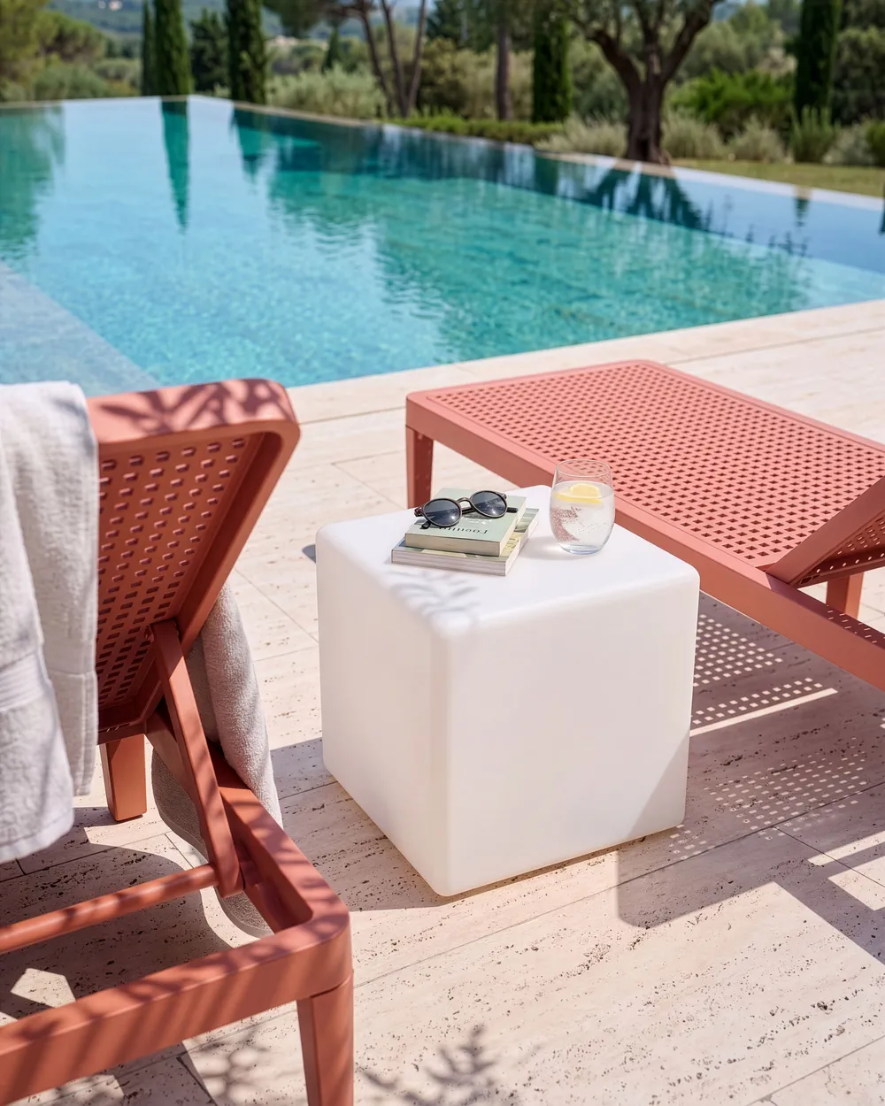 Outdoor LED Floor Lamp LAGARTO with Remote White_1118334