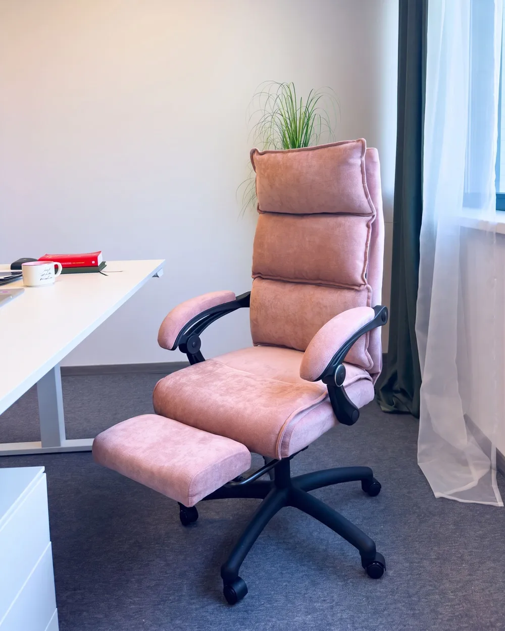 Executive Chair EATON Chenille Pastel Pink_1109470
