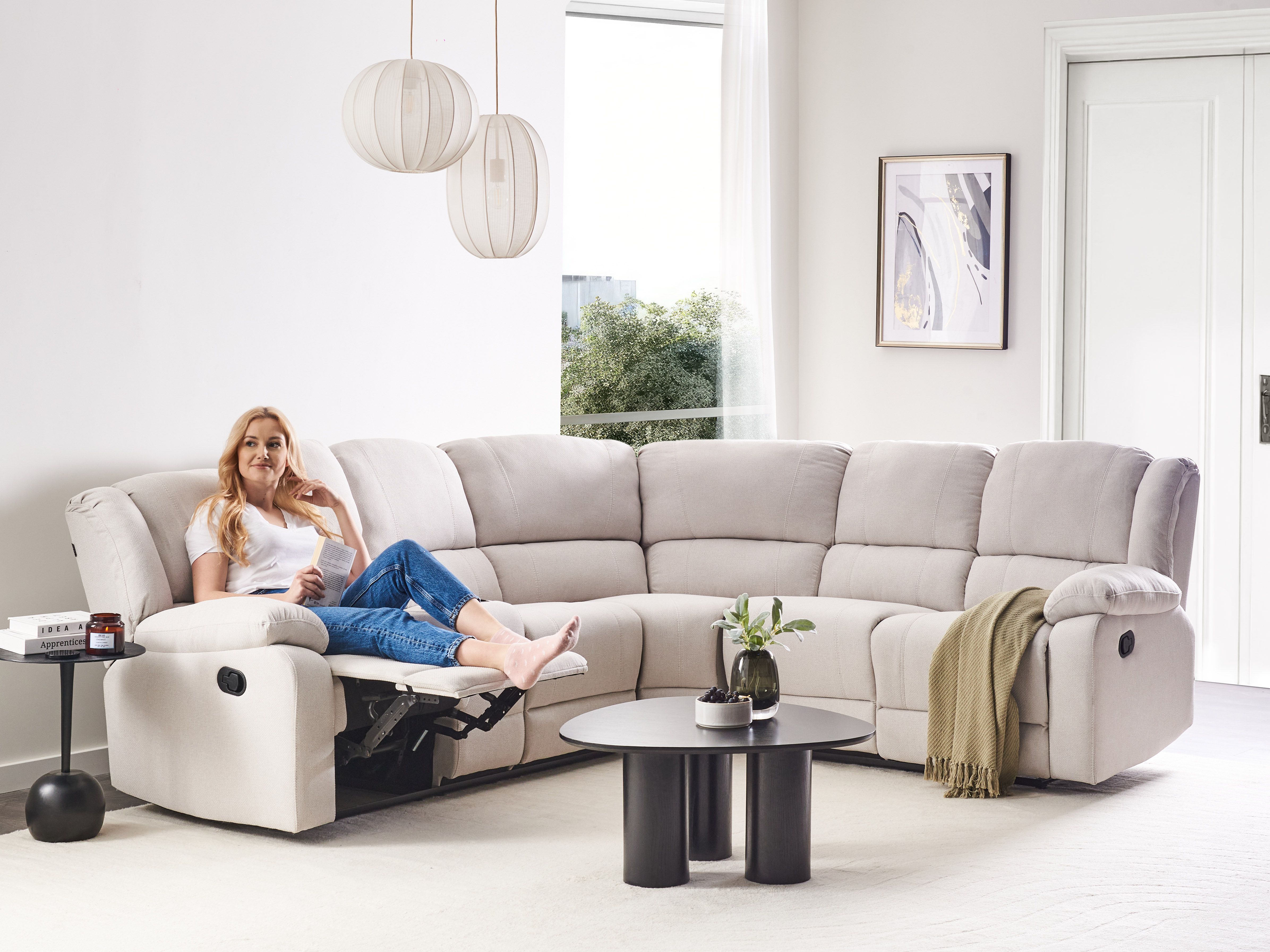 Handmatig verstelbare hoekbank 5-zitter ROKKE Stof Lichtbeige ...