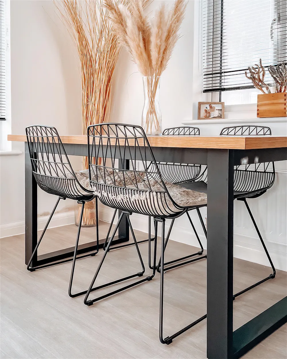 Metal Chairs Up to 70 OFF Beliani