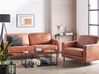 Set di divano e poltrona in similpelle marrone dorato SAVALEN_779213