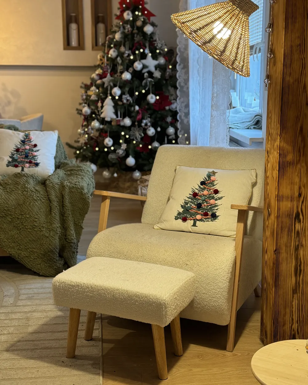 Stołek TAKOMA Boucle Biały_953853