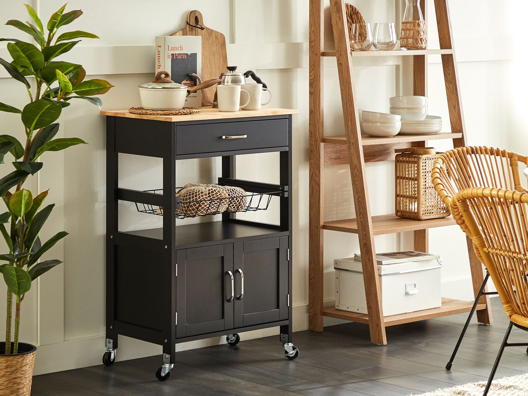 Wózek kuchenny 1 szuflada jasne drewno z czarnym LUGO_830295