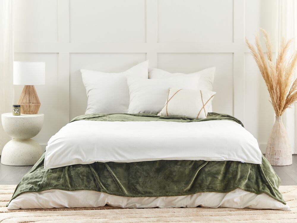 Weighted Blanket Cover 100 x 150 cm White RHEA Beliani.ch