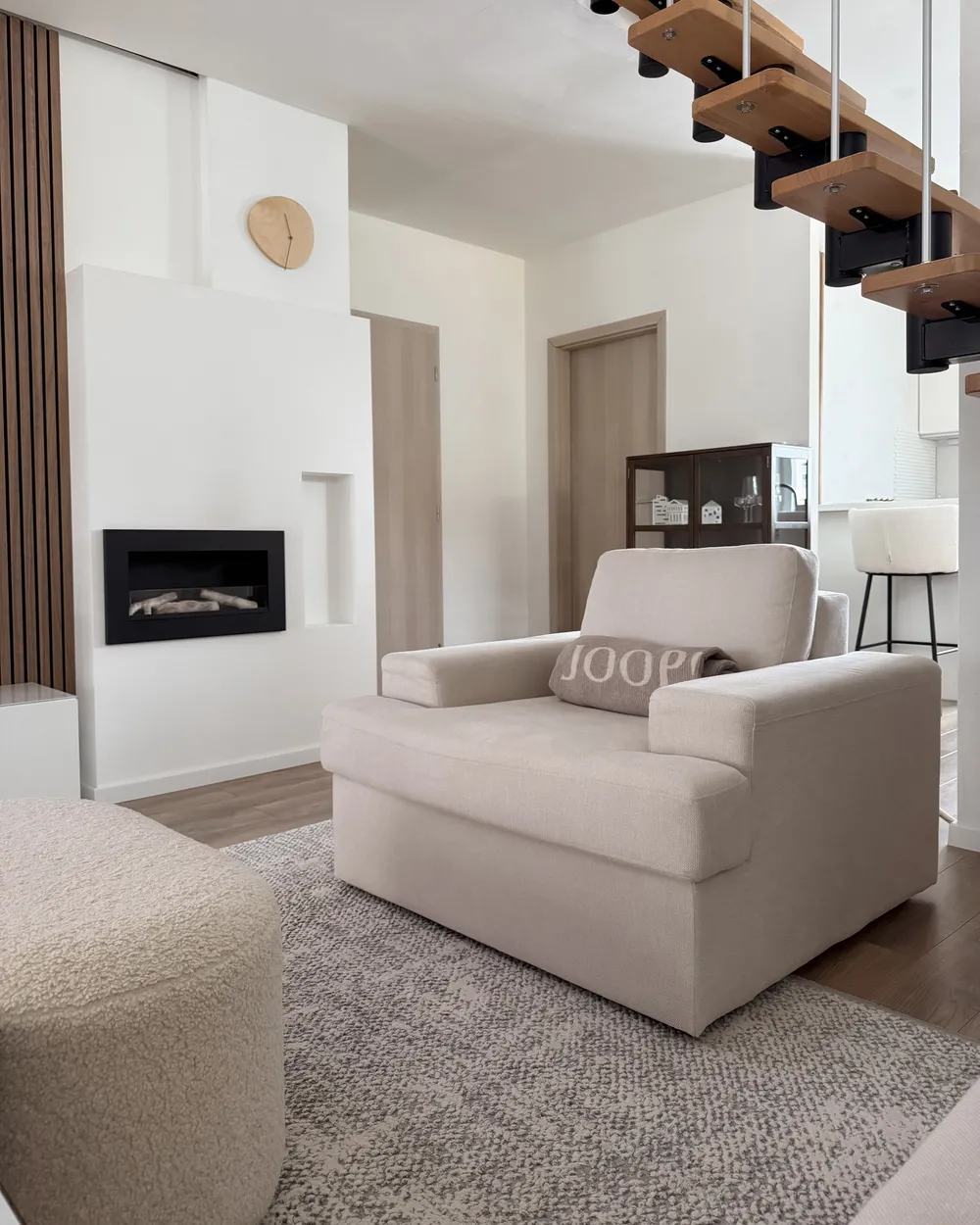 Poltrona ALLA Tessuto Beige chiaro