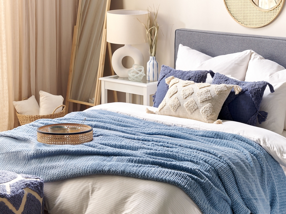 Blanket 200 x 220 cm Blue BJAS Beliani