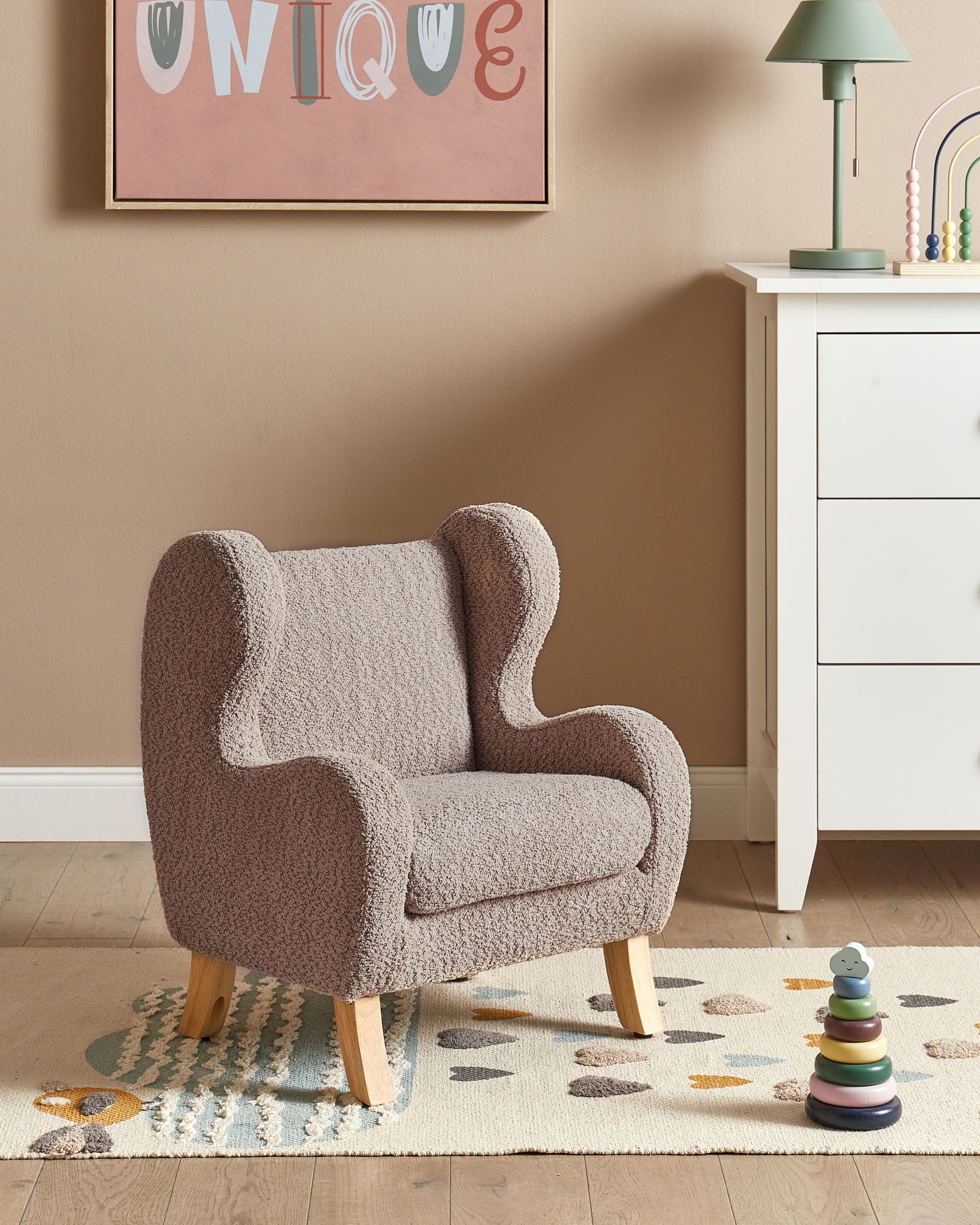 Kinderkamer stoel bouclé