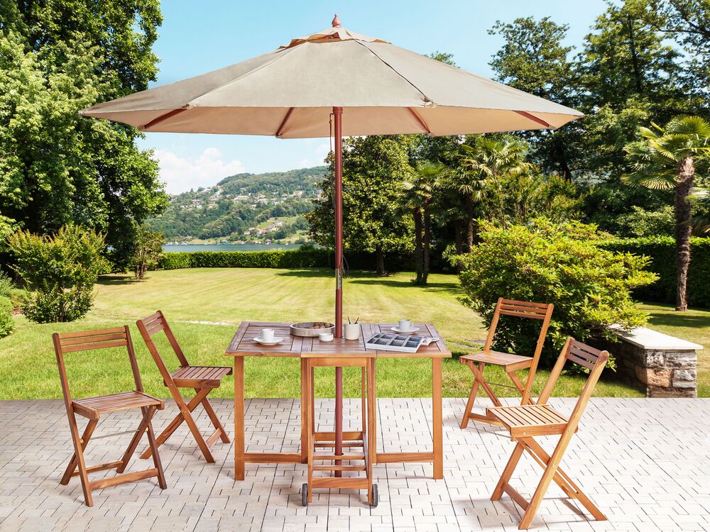 4 Seater Acacia Wood Foldable Garden Dining Set FRASSINE with Parasol 12 Options Beliani.cz