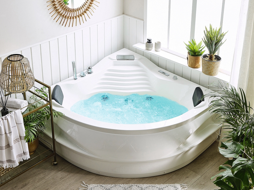 Badewanne Whirlpool () Badewanne Whirlpool