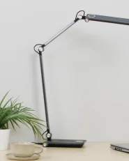Lampada da scrivania a LED AQUILA con dimmer Argento_1021291