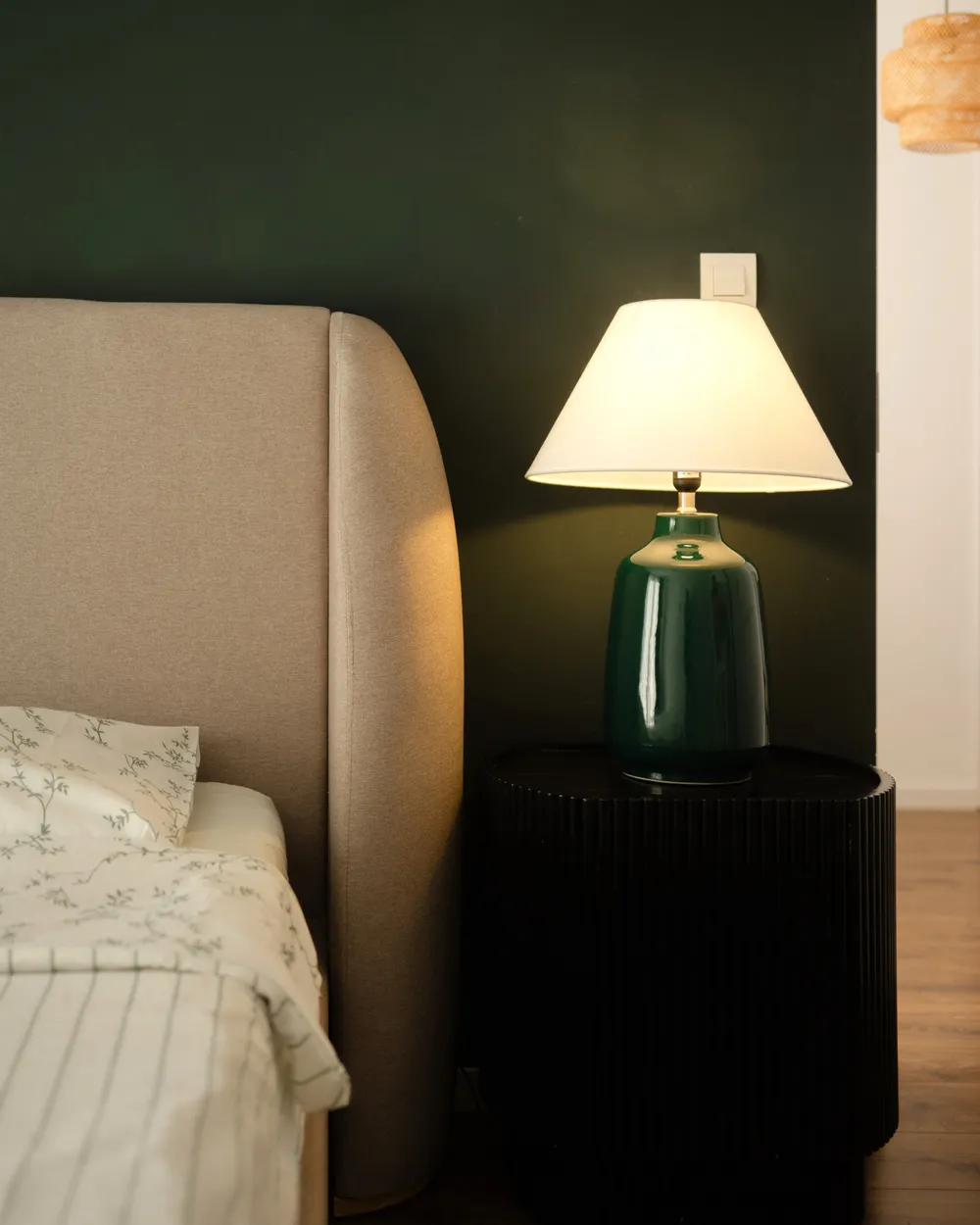 Lampada Da Tavolo Flex In Metallo Colore Verde Modello 4030V - Design Regolabile A Risparmio Energetico