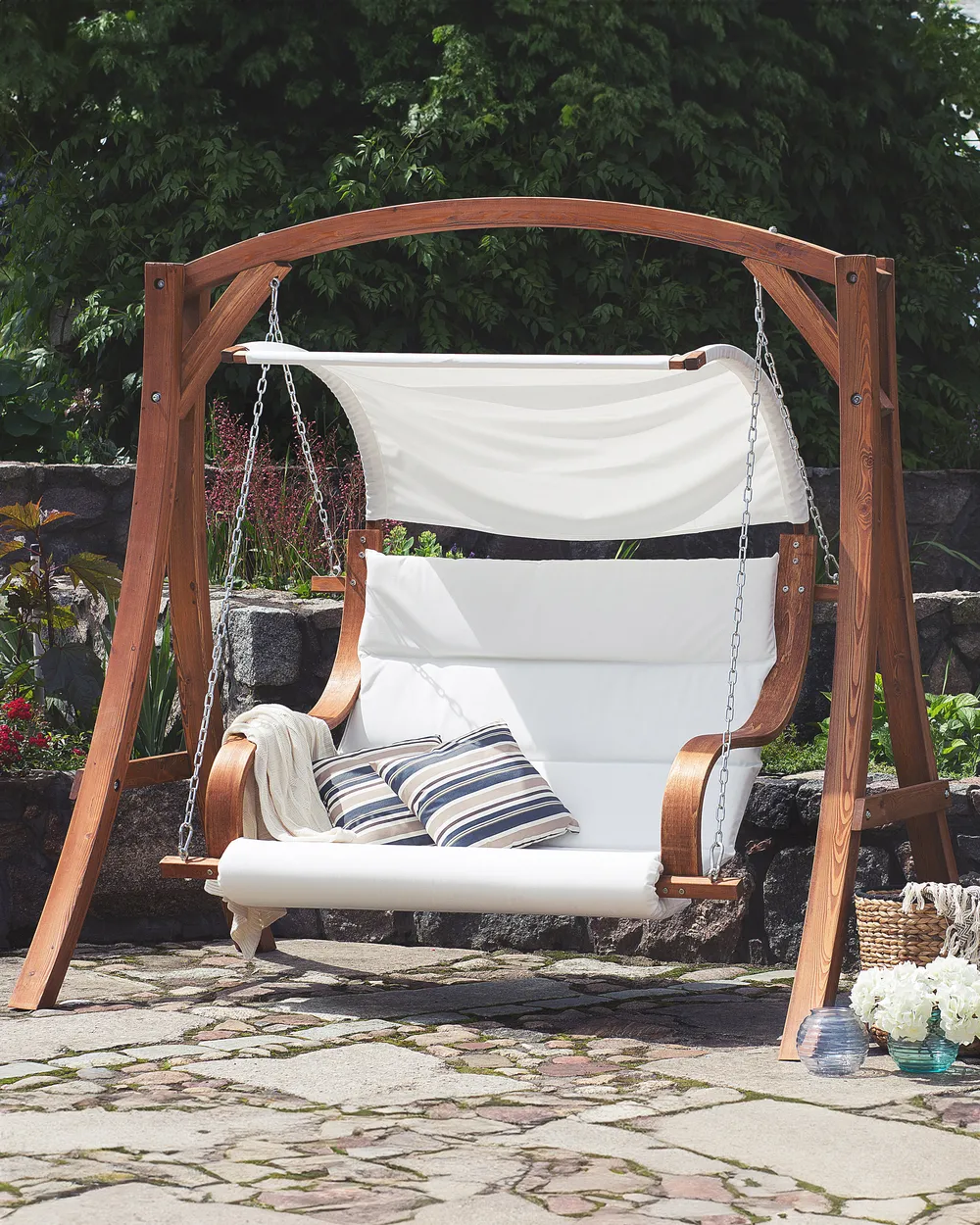 Wooden garden swing seats 2025