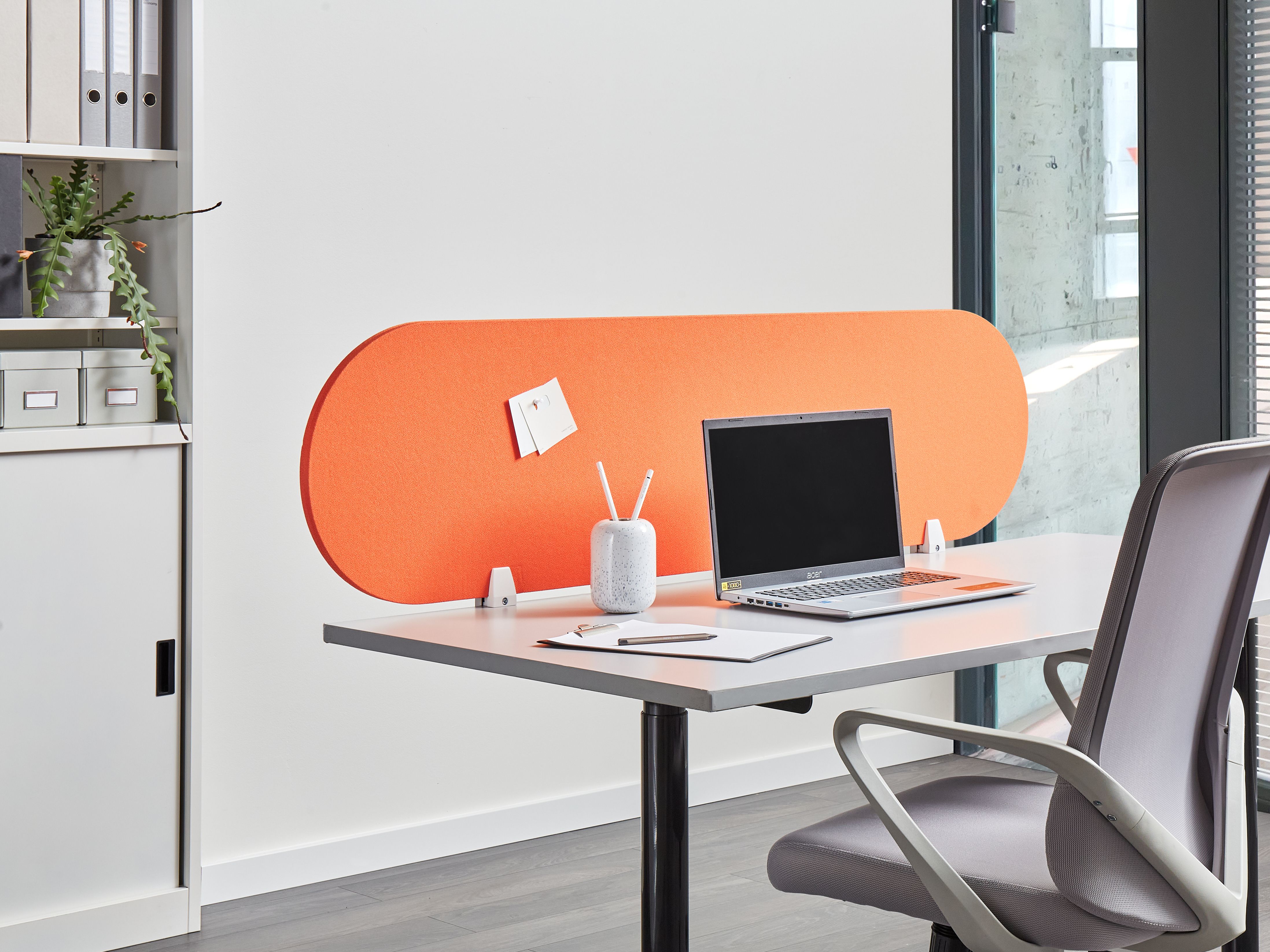 Panel separador naranja 160 x 40 cm SPARKY | Beliani.es