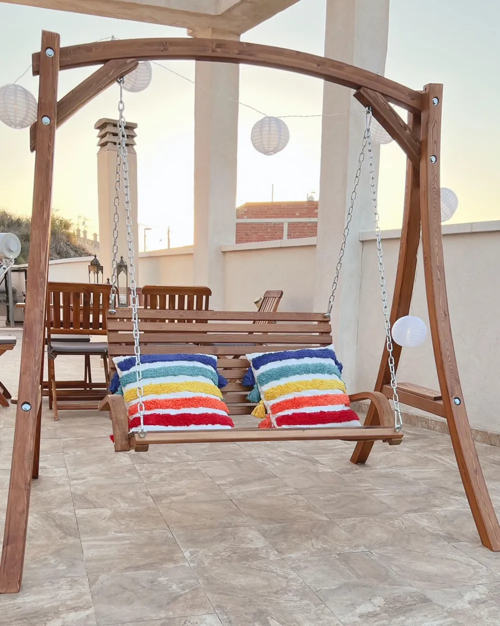 Patio Swing NOVARA Larch Wood Brown