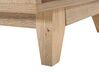 Noční stolek ze světlého dřeva s bílou zásuvkou SPENCER_749643