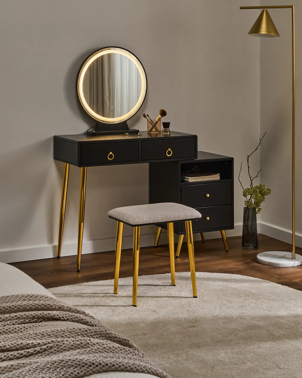Dressing Table with Mirror and Stool YVES LED Black - Beliani.it Dressing Table with Mirror and Stool YVES LED Black - Beliani.it