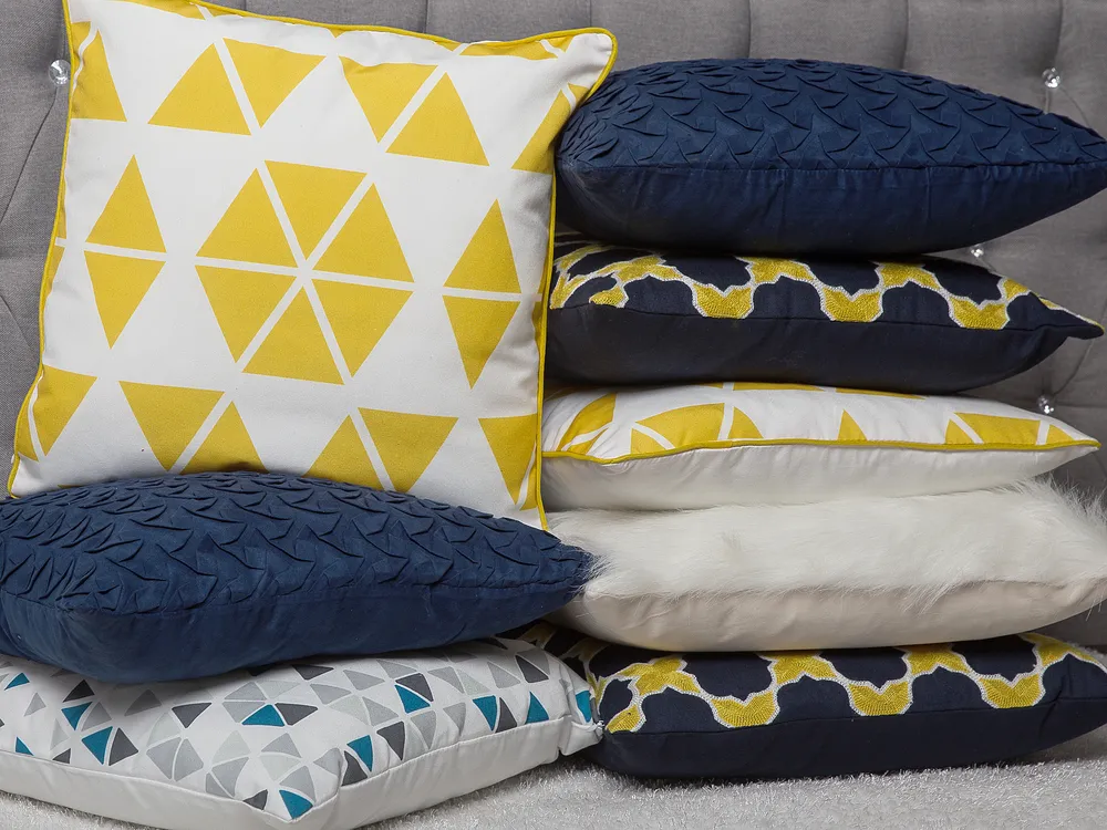 Set di 2 cuscini MUSCARI 45 x 45 cm Cotone Giallo Blu Trama Ikat