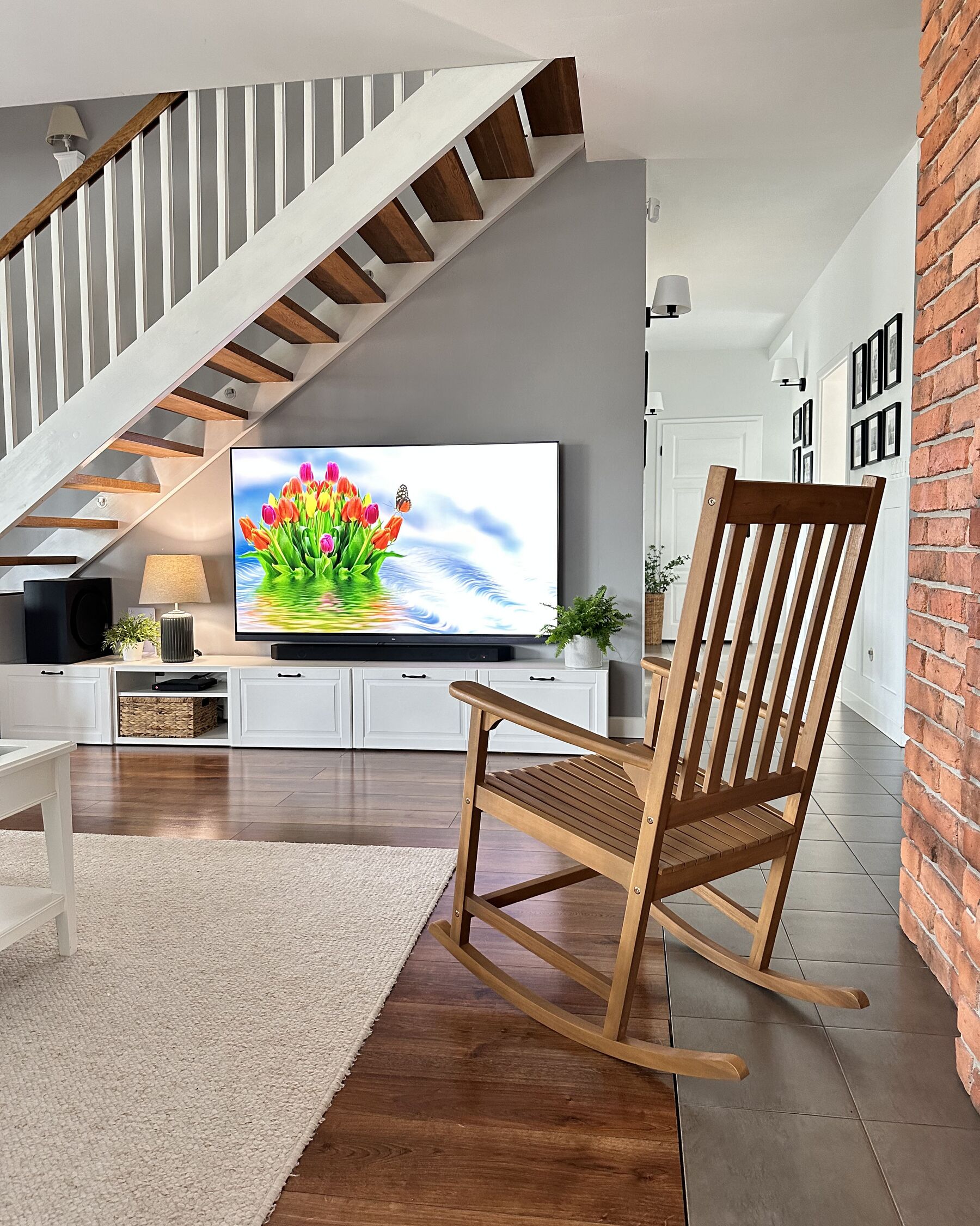 Fotel bujany akacjowy jasne drewno BOJANO_862219