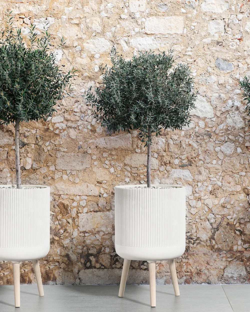 Elevated Plant Pot MACLURA 35 cm Light Beige