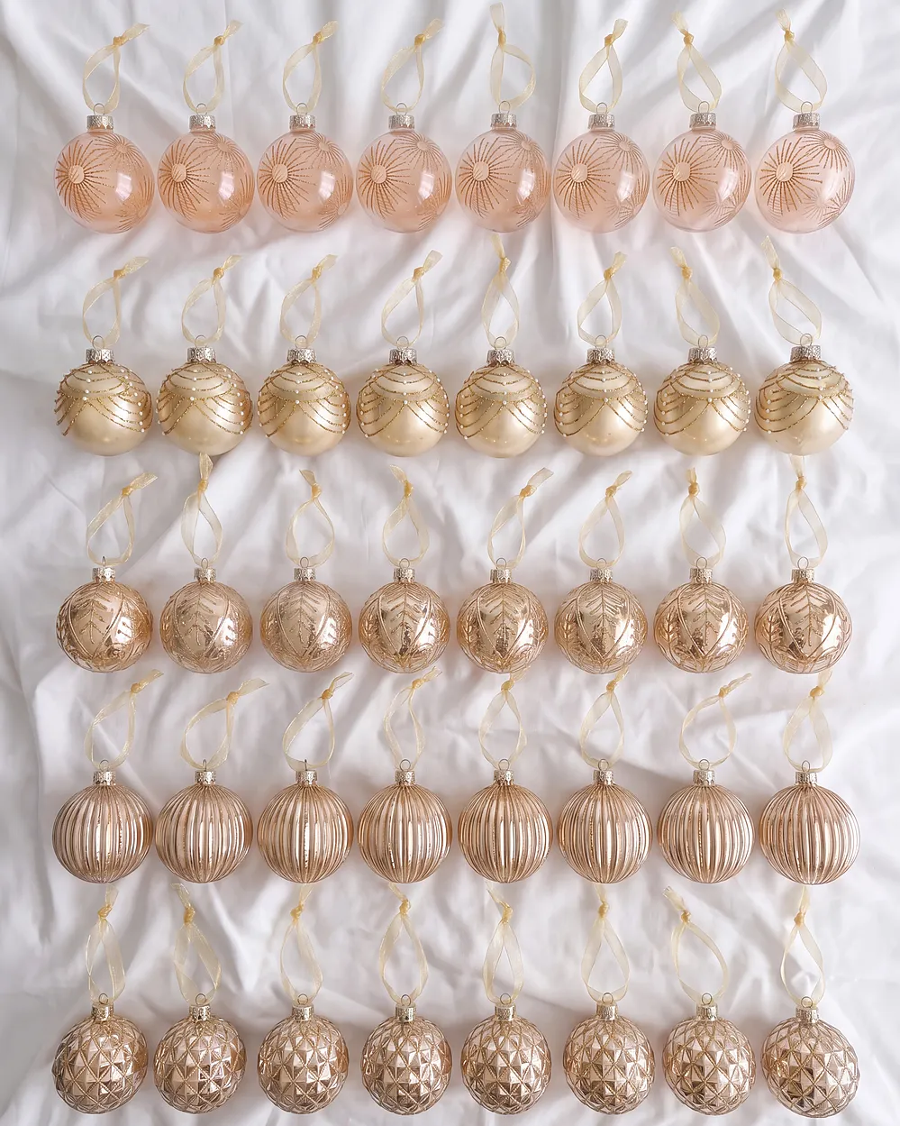 Set of 40 Baubles FROSTICE Glass Gold