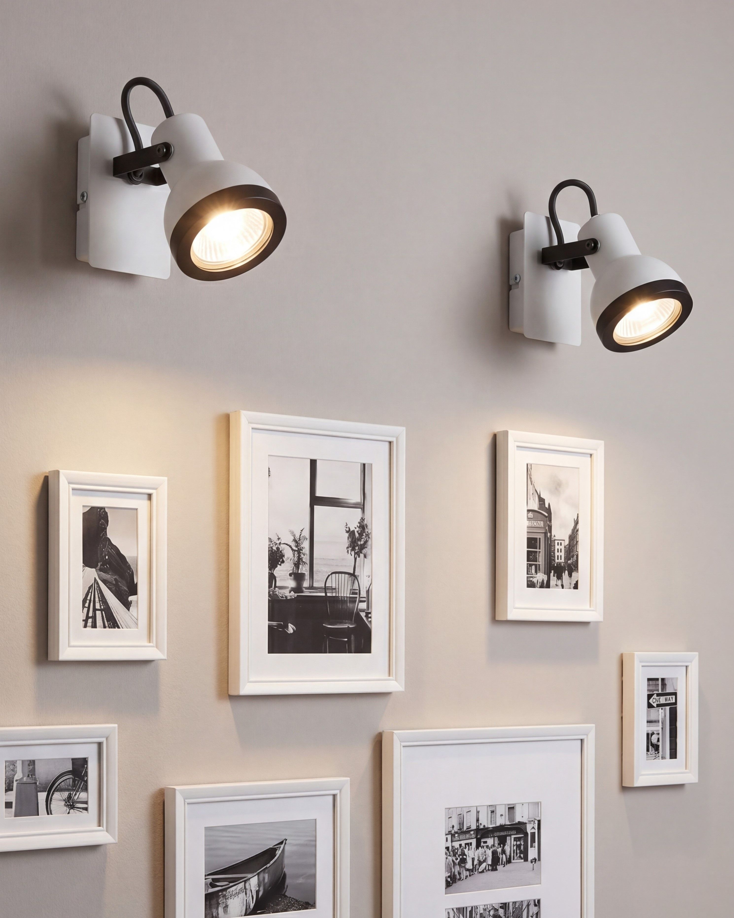 Set of 2 Metal Spotlight Lamps White and Black BARO | Beliani.co.uk