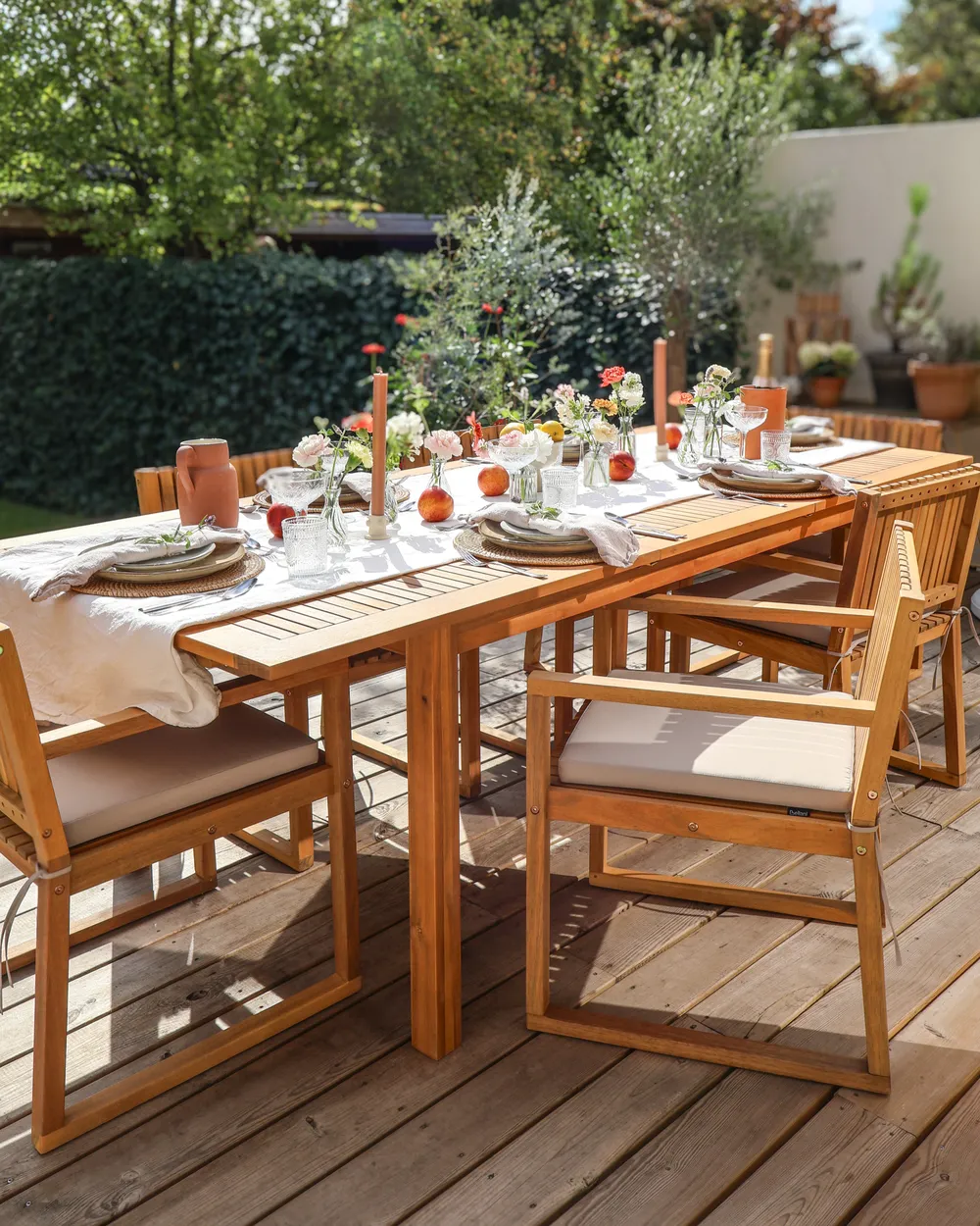Extending Garden Dining Table CESANA 180/240 cm 100 cm Acacia Wood