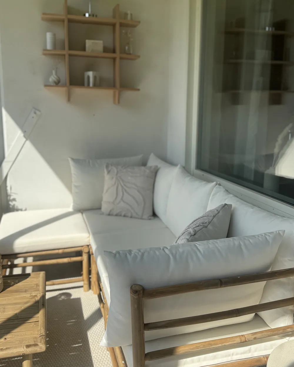 Garden Corner Sofa with Table 4 Seater CERRETO Bamboo Off-White Left Hand_1006322