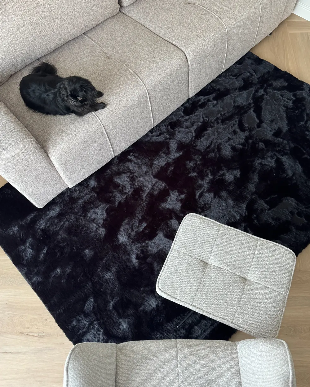 Tappeto in pelliccia sintetica MIRPUR Nero 160 x 230 cm_1022524