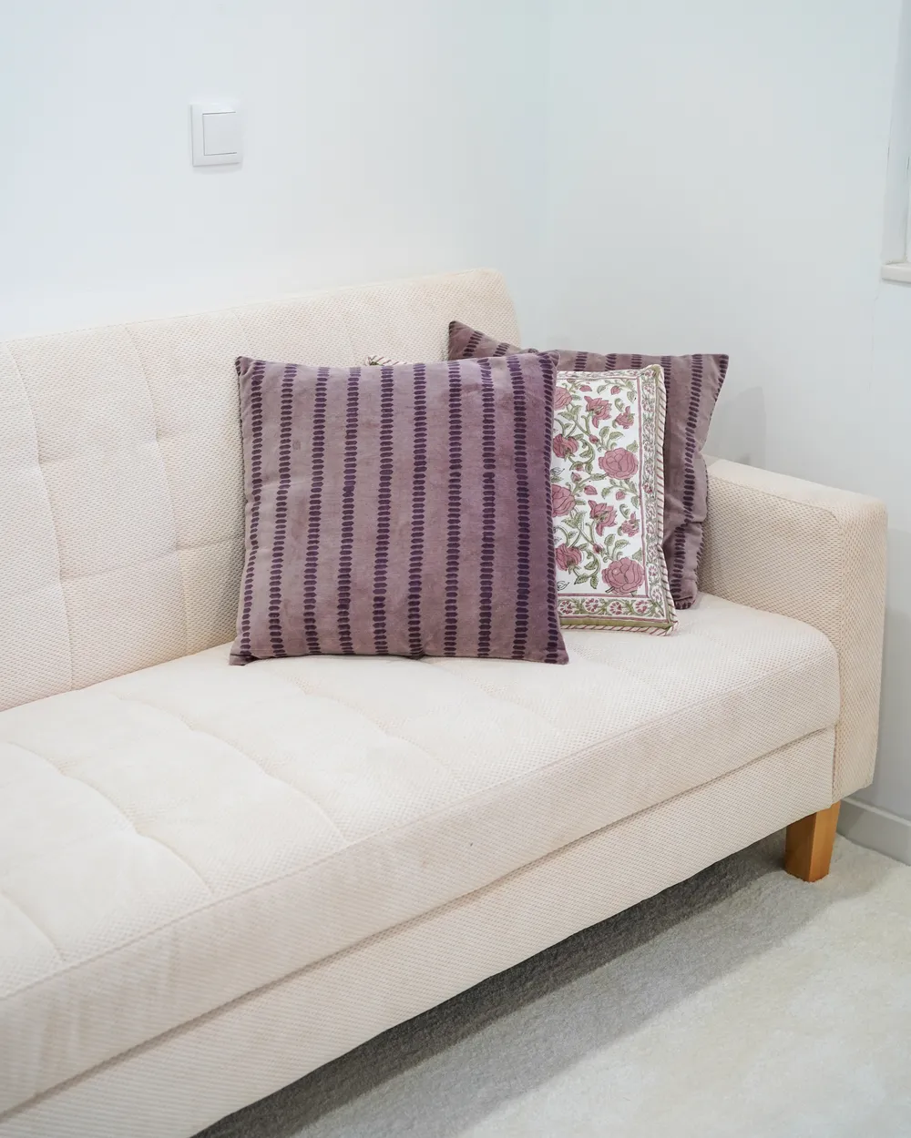 Set of 2 Decorative Cushions AGAPANTHUS 45 x 45 cm Velvet Pink Striped_973125