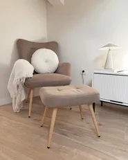 Poltrona Wingback VEJLE con poggiapiedi Tessuto Beige_1041696
