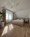 Čalouněná postel s úložným prostorem 160 x 200 cm béžová DREUX_883381