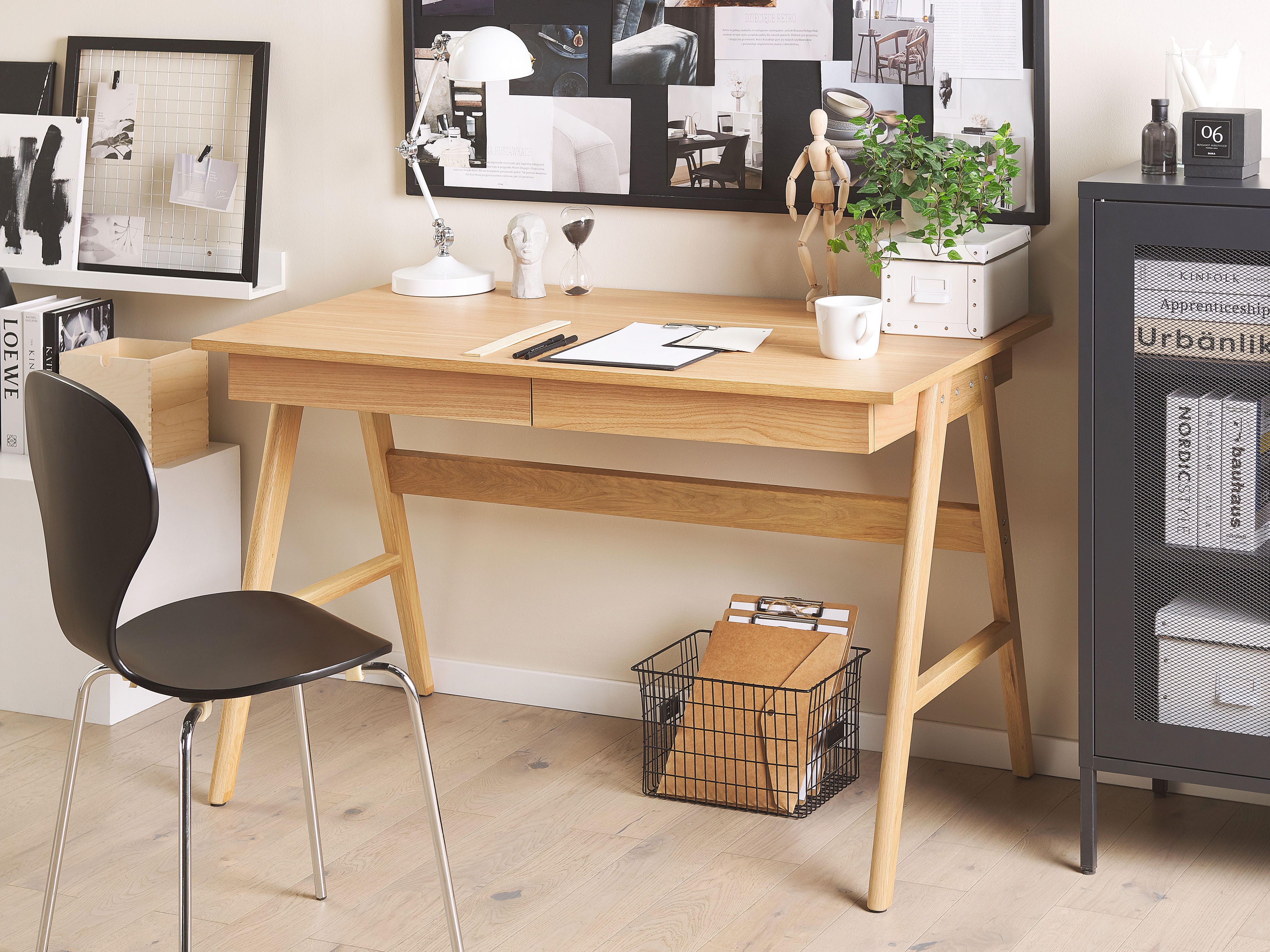 2 Drawer Home Office Desk 120 x 70 cm Light Wood SHESLAY Beliani