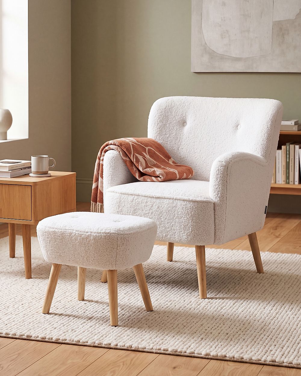 Sillón TUMBA con reposapiés Bouclé Blanco
