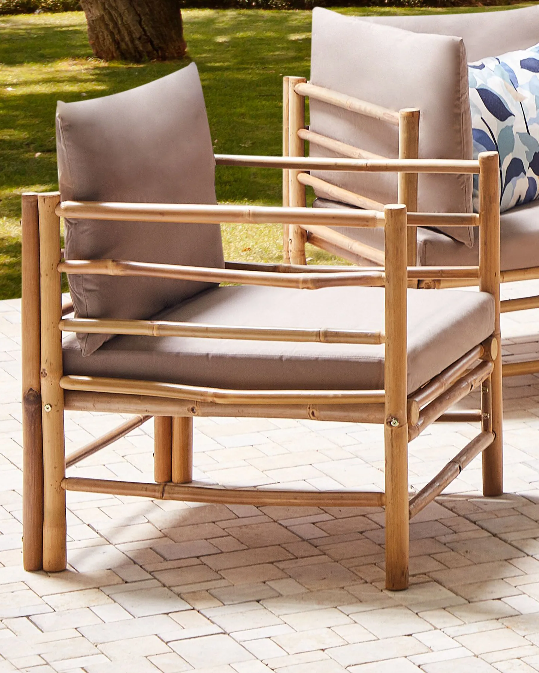 Garden Armchair CERRETO Bamboo Taupe_908786