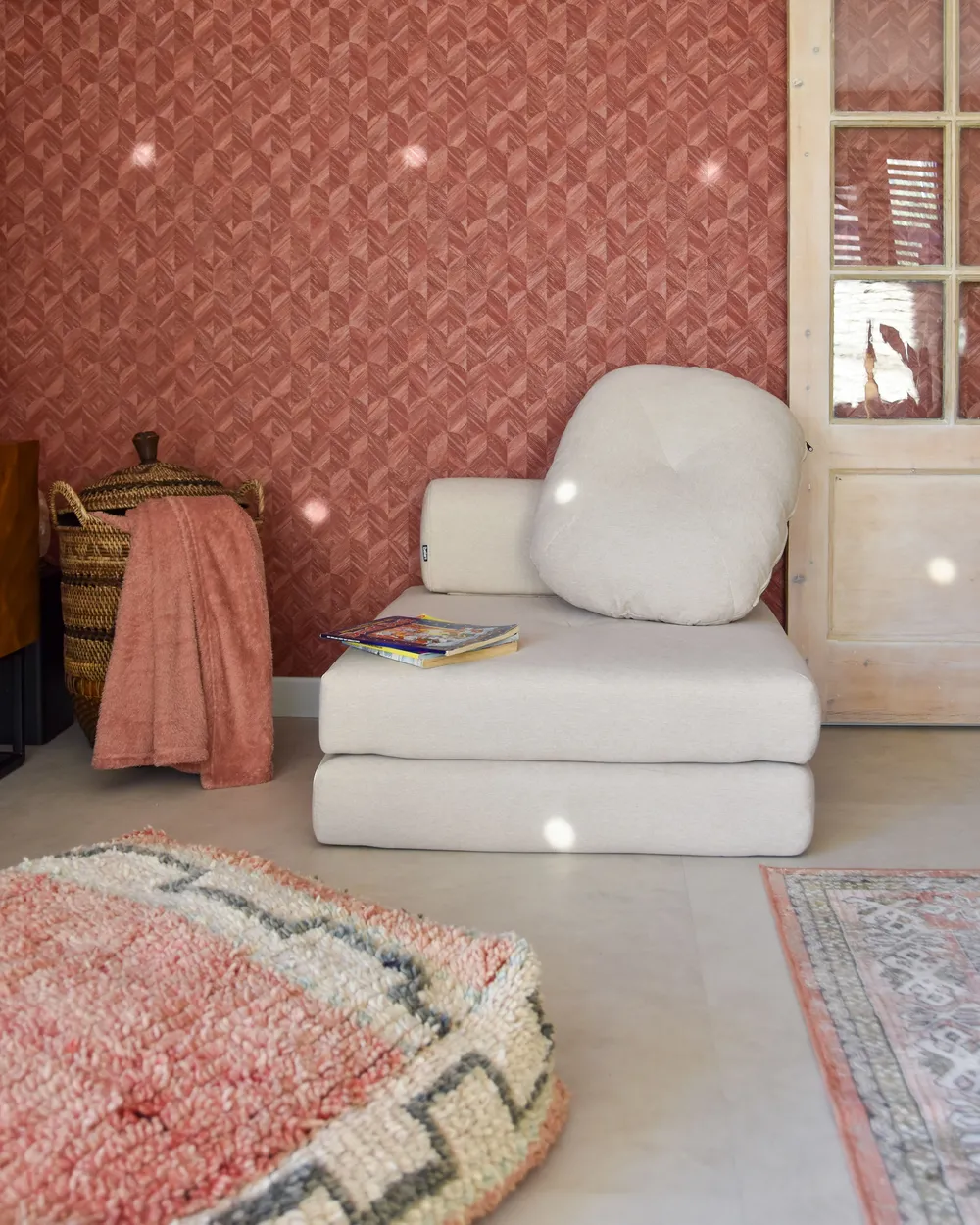 BAÏTA Marcelino Divano 2 Posti In Spugna Beige, Con Base Dorata, Fisso, Imbottito, Dimensioni 130x72x59 Cm - 2