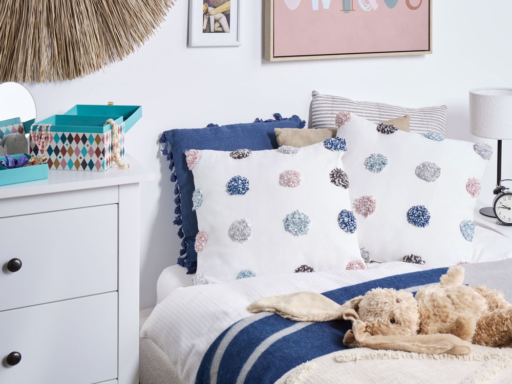 Set of 2 Decorative Cushions BRACKEN 45 x 45 cm Cotton White