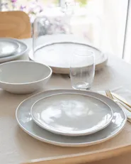 Set of 8 Deep Plates SESAME Stoneware Light Grey_1012586