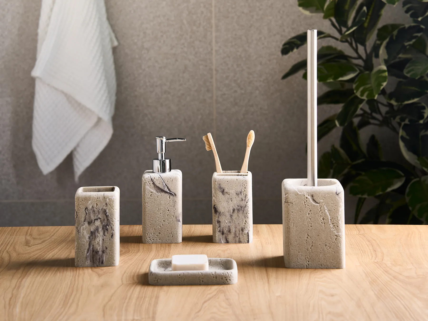 5-Piece Bathroom Accessories Set VILCANOTA Beige Marble_996832