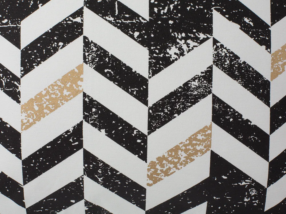 2 poduszki dekoracyjne w jodełkę 45 x 45 cm czarno-białe HELCONIA_769647
