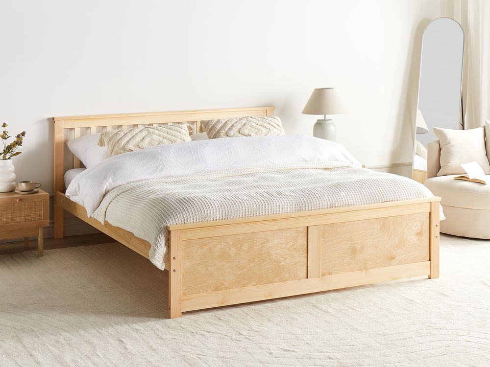 Cama Pinho OLENDON 180 x 200 cm Castanho claro