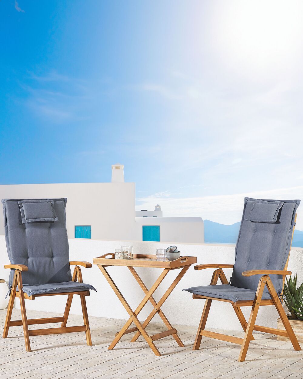 Set of 2 Acacia Wood Garden Folding Chairs with Blue Cushions JAVA Beliani