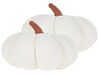 Conjunto 2 almofadas decorativas forma de abóbora tecido bouclé branco ⌀ 28 cm MUNCHKIN_879538