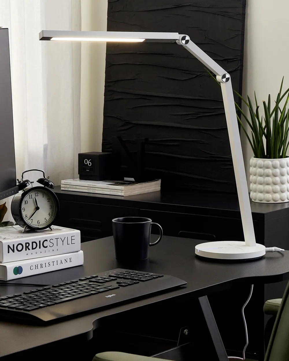 LED Desk Lamp DORADO with Dimmer Metal White