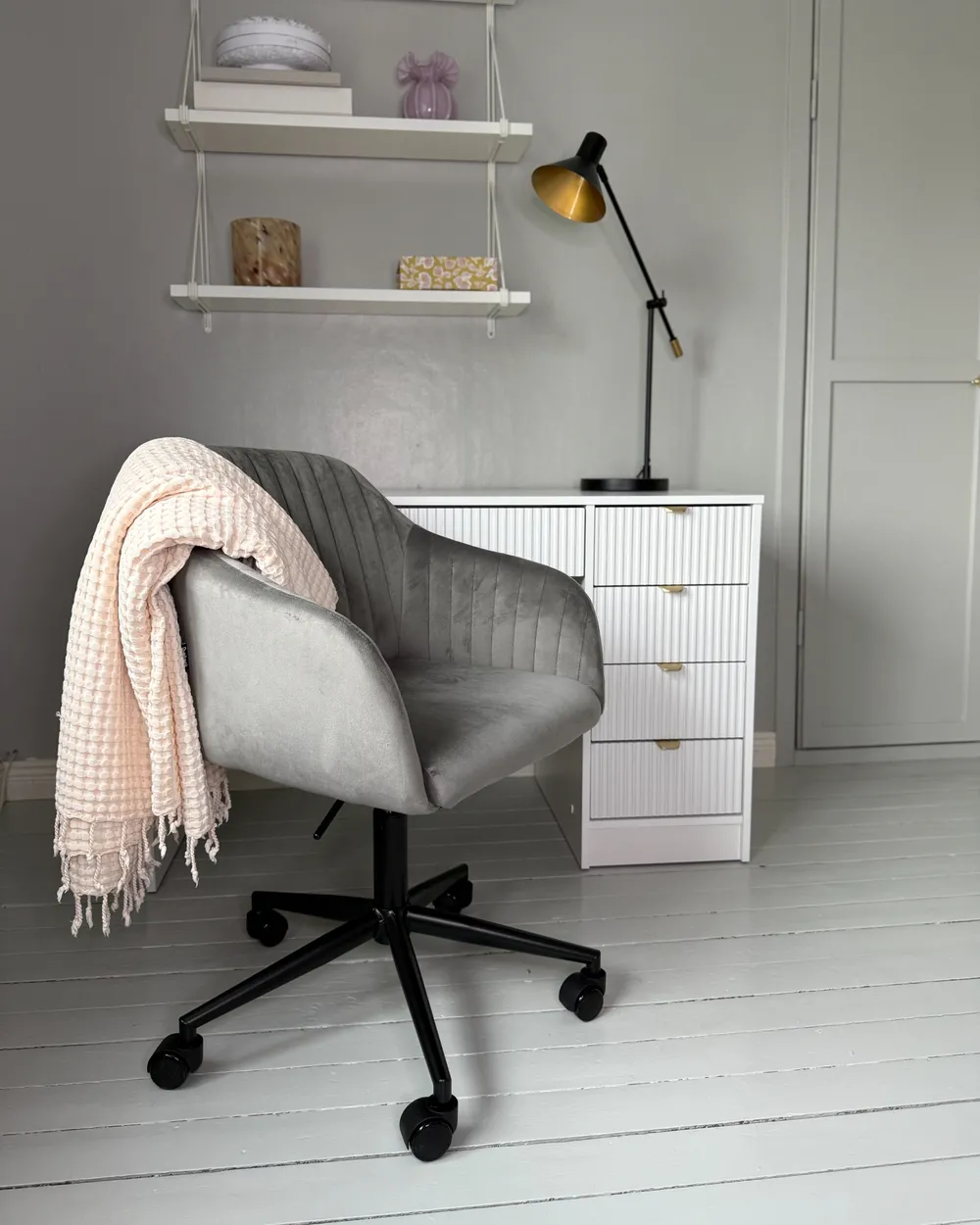 Velvet Swivel Chair Grey Velvet Dressing Table Chair Grey Velvet