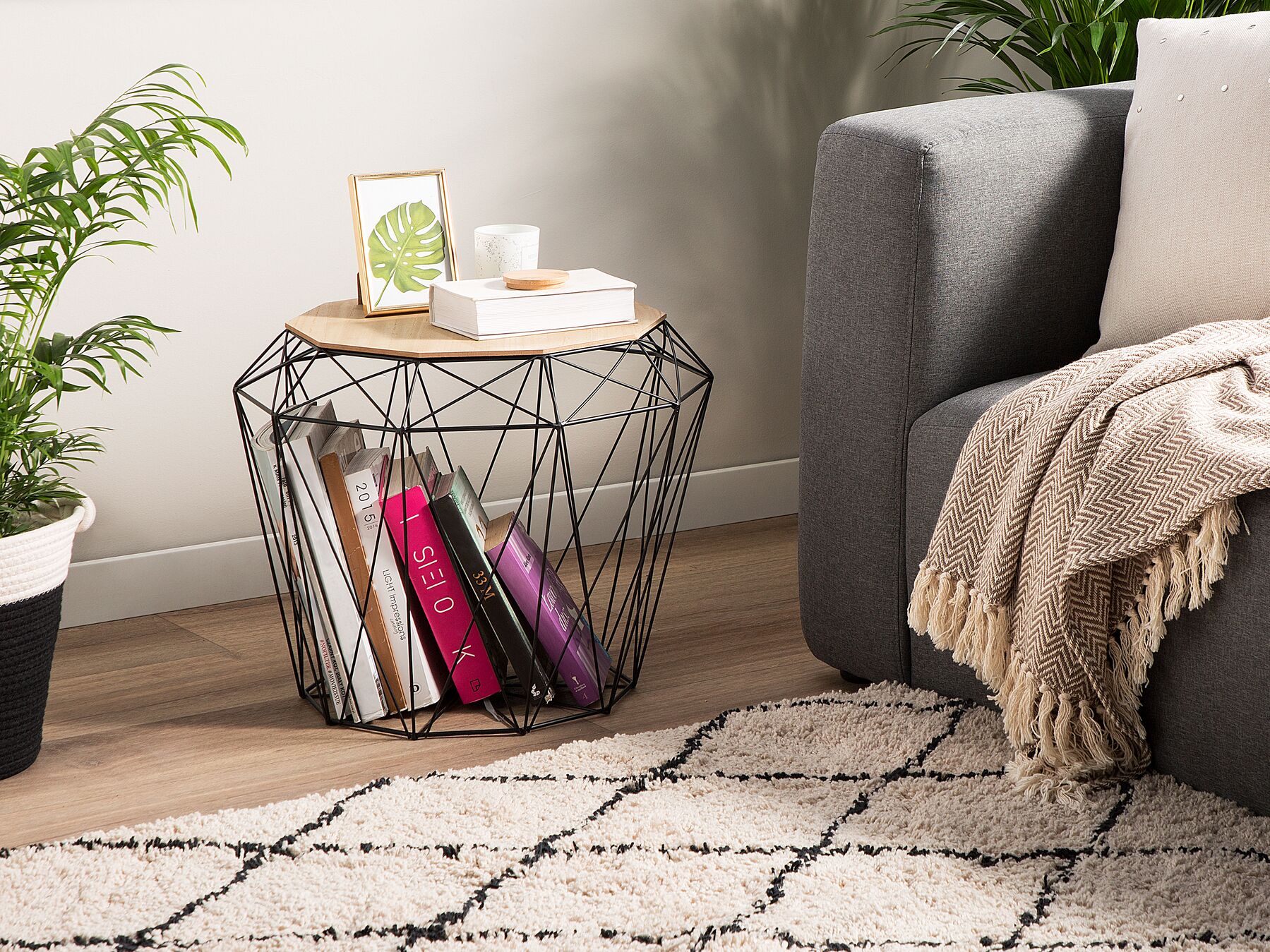 Wire Frame Side Table Black ELIDA_716009