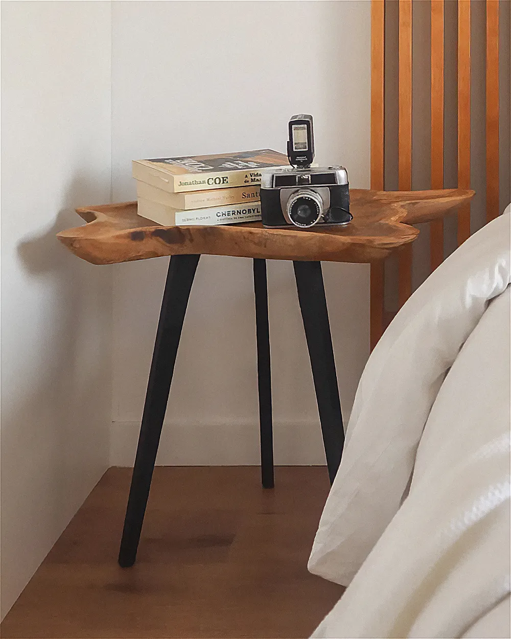 Side Table ELSA Teak Wood Brown_834371